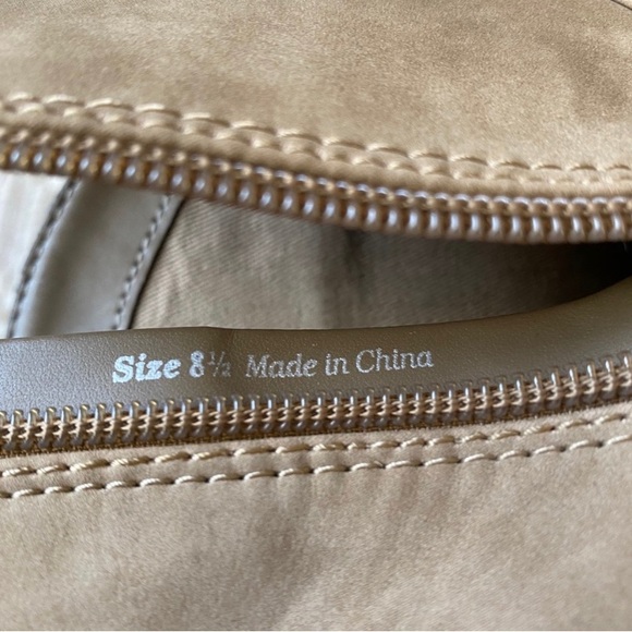 Dolce Vita Tan Ankle Boots - Picture 5 of 9